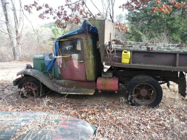 4) International C35 Dump Truck