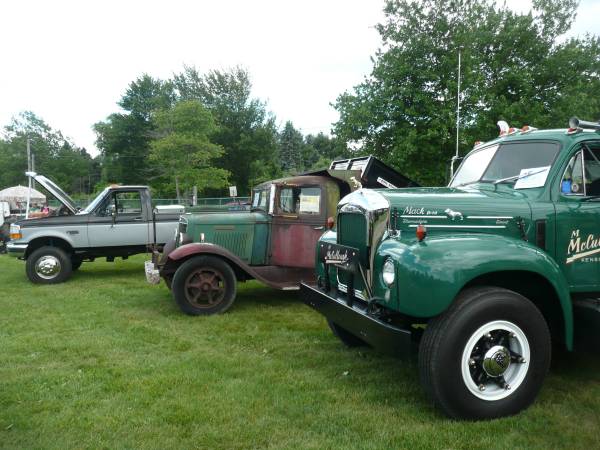 16) International C35 Dump Truck