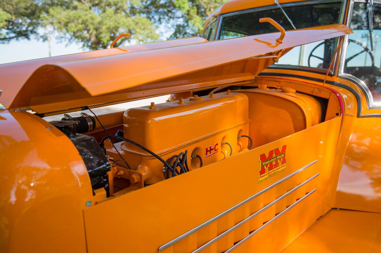 TTG 1938 Minneapolis-Moline UDLX Tractor