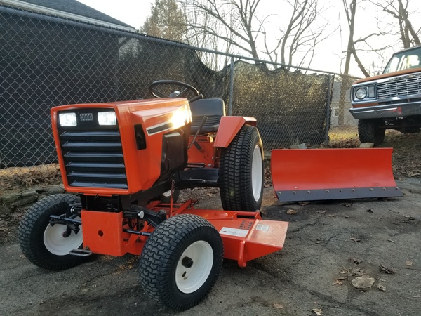 5) 446 Case Garden Tractor