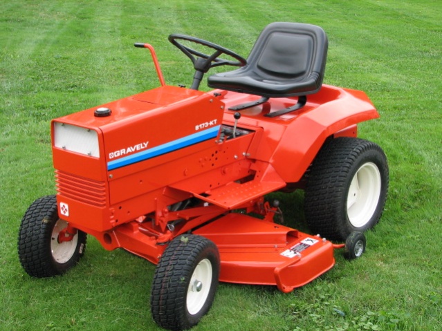 Photo of Gravely 8173 Tractor