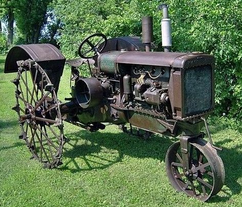 Photo of 1930 Hart-Parr 18-27 Tractor