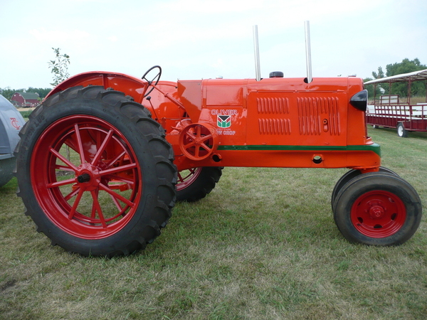 Oliver Orange 70 Tractor