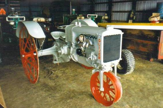 TTG Pre-1929 Oliver Chilled Plow Tractor