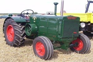 Photo of 1938 Cockshutt Hart-Parr 99 Tractor 